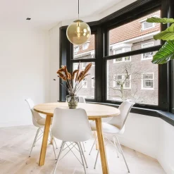 Amber glazen hanglamp 30 cm met messing en zwart><noscript><img width=