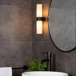 Cilinder badkamerlamp zwart met opaal glas IP44><noscript><img width=