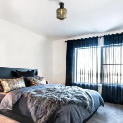 Grote plafondlamp smoke glas met mat zwart><noscript><img width=