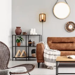 Houten wandlamp met zwarte fitting en snoer><noscript><img width=