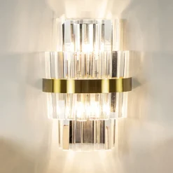 Klassieke wandlamp brushed brass met helder kristal><noscript><img width=
