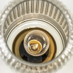 Kleine tafellamp warm lichtgrijs op batterijen Lipa van L&L><noscript><img width=