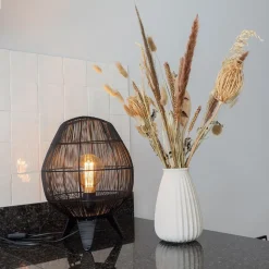 Kleine tafellamp Yumi mat zwart><noscript><img width=