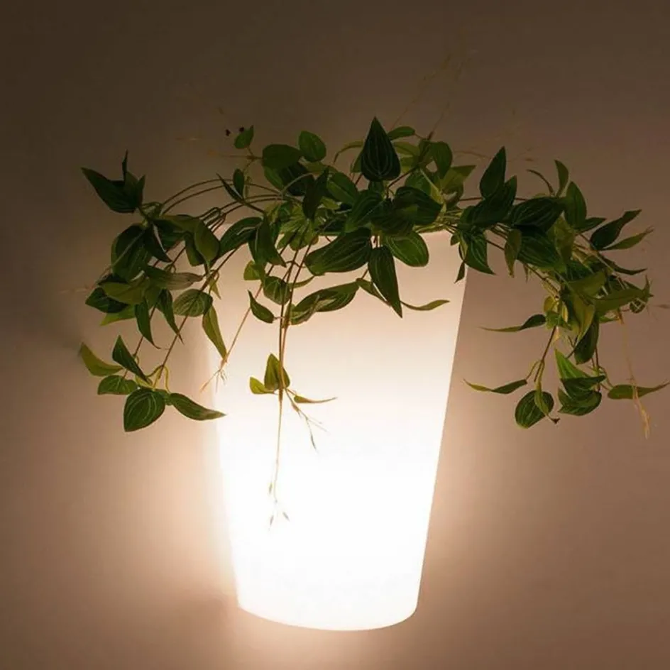 Kunststof buitenlamp wit IP54>Straluma Hot