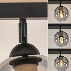 Langwerpige plafondlamp mat zwart met smoke glazen bollen><noscript><img width=