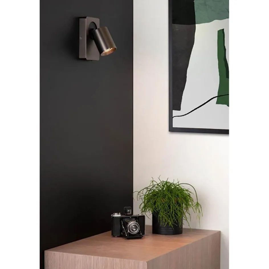 LED wandspot zwart staal met USB aansluiting>Straluma Discount