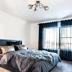 3-Lichts plafondlamp zwart met smoke glazen bollen><noscript><img width=