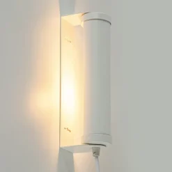 Mat witte wandlamp met snoer><noscript><img width=