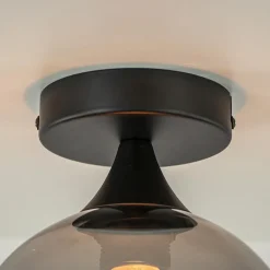 Mat zwarte plafondlamp met smoke glazen bol klein><noscript><img width=