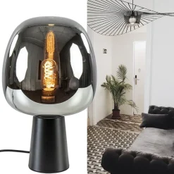 Mat zwarte tafellamp Mayson met smoke glazen kap><noscript><img width=