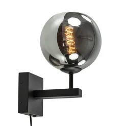 Mat zwarte wandlamp met smoke glazen bol 20 cm>Straluma