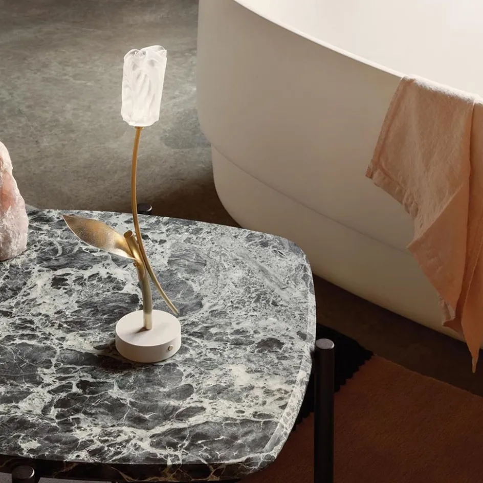 Oplaadbare LED tafellamp Tullip wit/goud>Straluma Discount