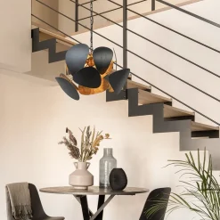 Ronde hanglamp textured black met ambachtelijk brons><noscript><img width=