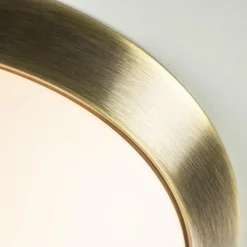 Ronde plafondlamp brons met wit glazen kap><noscript><img width=