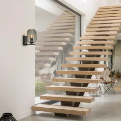 Smoke glazen wandlamp met zwarte bevestiging><noscript><img width=