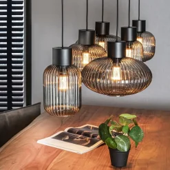 Stijlvolle 6-lichts eettafelhanglamp zwart met smoke glas><noscript><img width=
