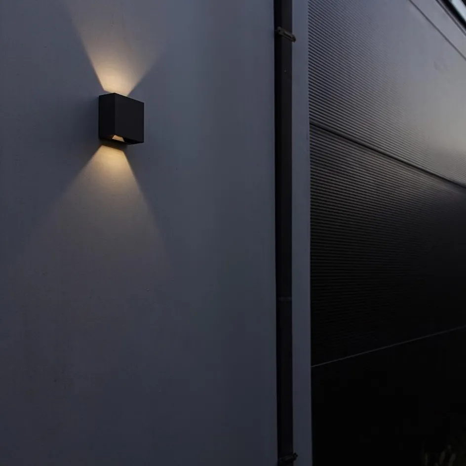 Vierkante LED buitenlamp wand zwart up+down>Straluma Hot