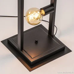 Zwarte metalen vloerlamp open frame><noscript><img width=